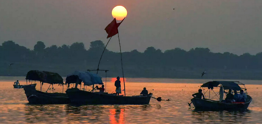 Joy ride by boat